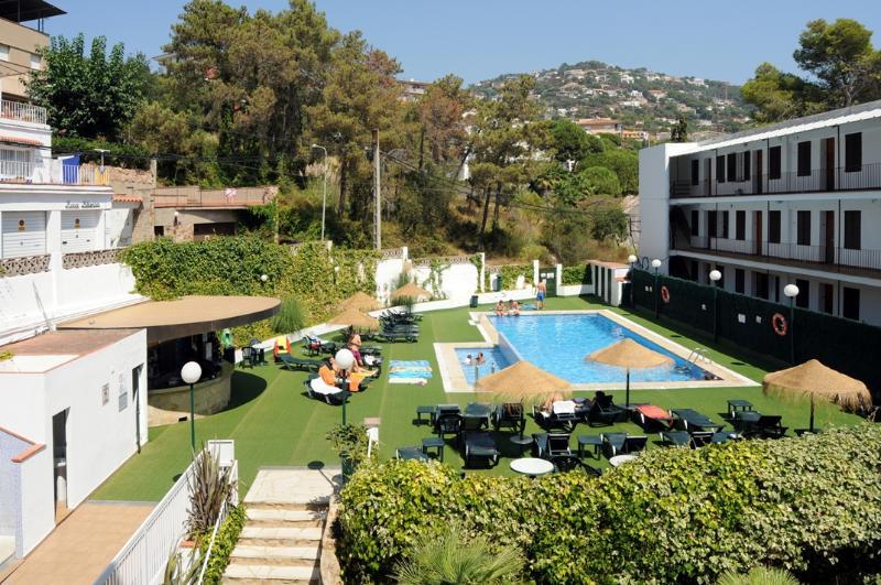 Bluesea Montevista Hawai Hotel Lloret de Mar Bagian luar foto