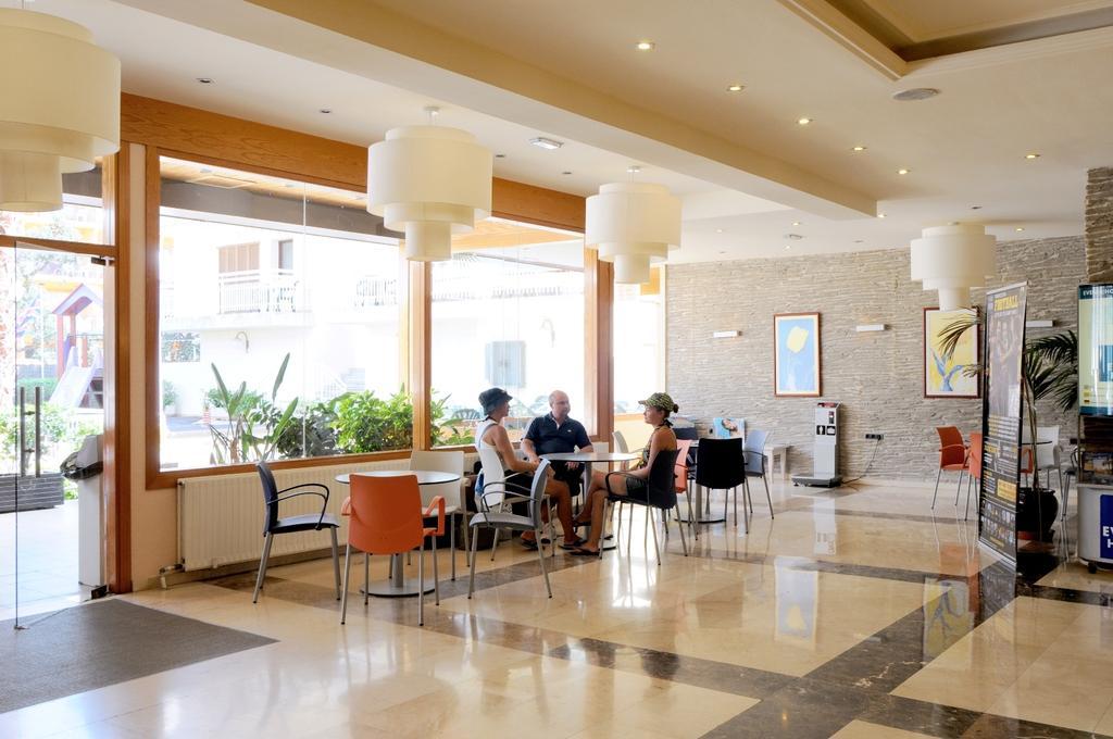 Bluesea Montevista Hawai Hotel Lloret de Mar Bagian luar foto
