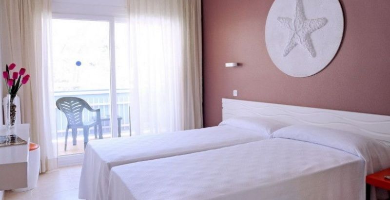 Bluesea Montevista Hawai Hotel Lloret de Mar Bagian luar foto